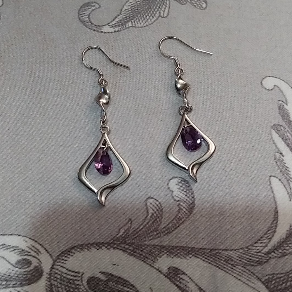 S925. Sterling silver amethyst earrings